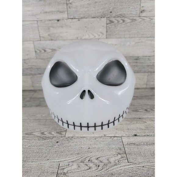 AMC Jack Skellington Disney Nightmare Before Christmas Popcorn Bucket Lights Up - Picture 2 of 7